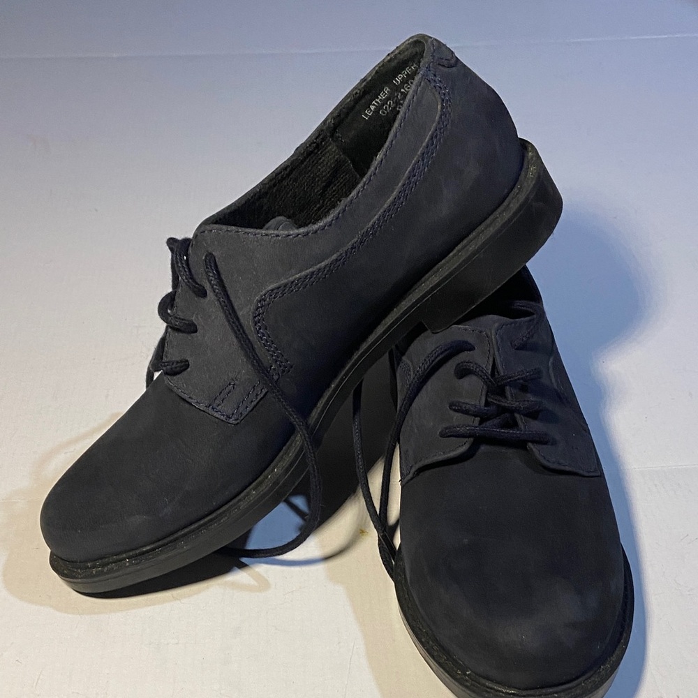 Arizona Jean Company Women's Vintage Blue Suede Oxfords